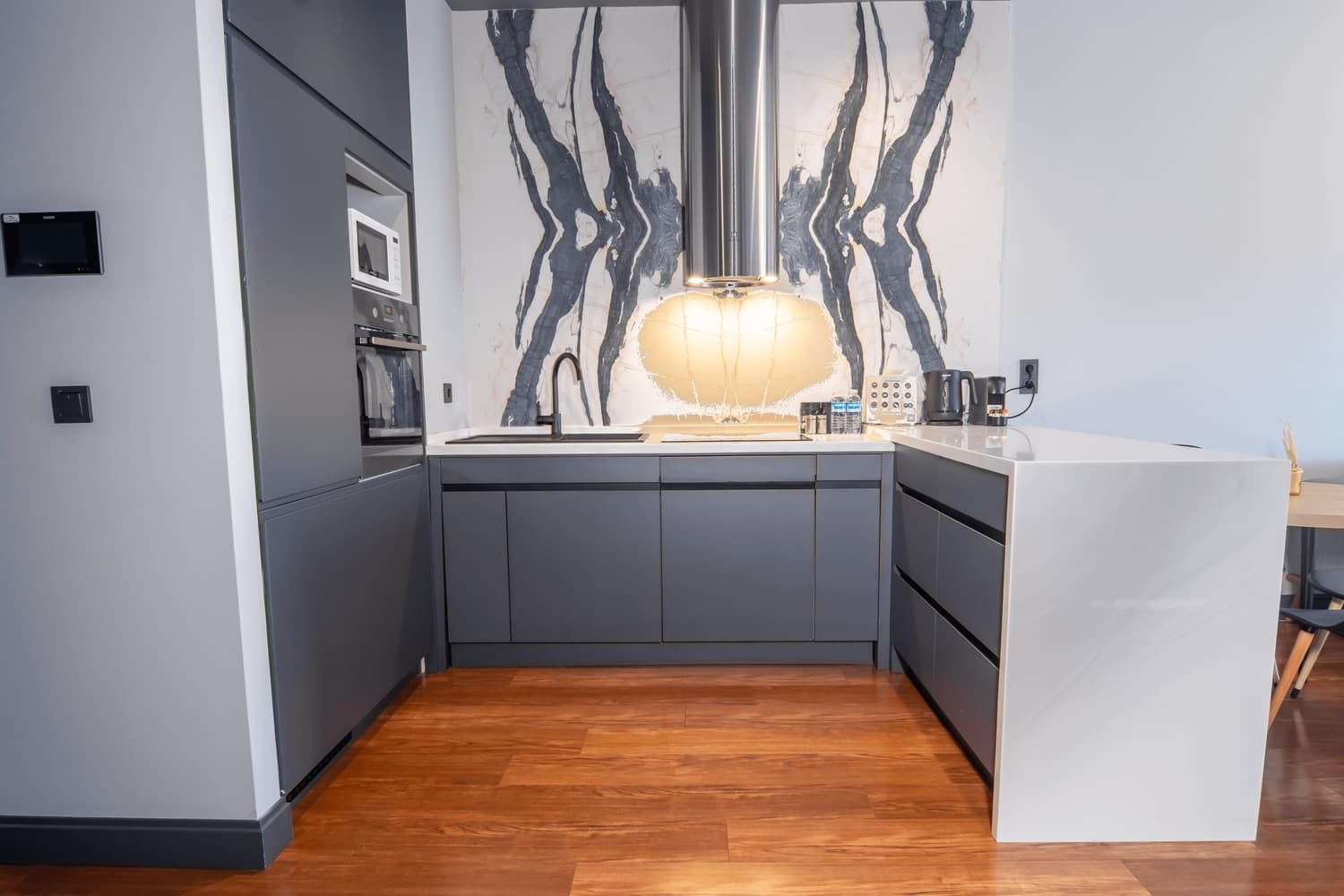 Family-Friendly Home with beautiful view , furnished apartment in Beyoğlu, Istanbul — image 11