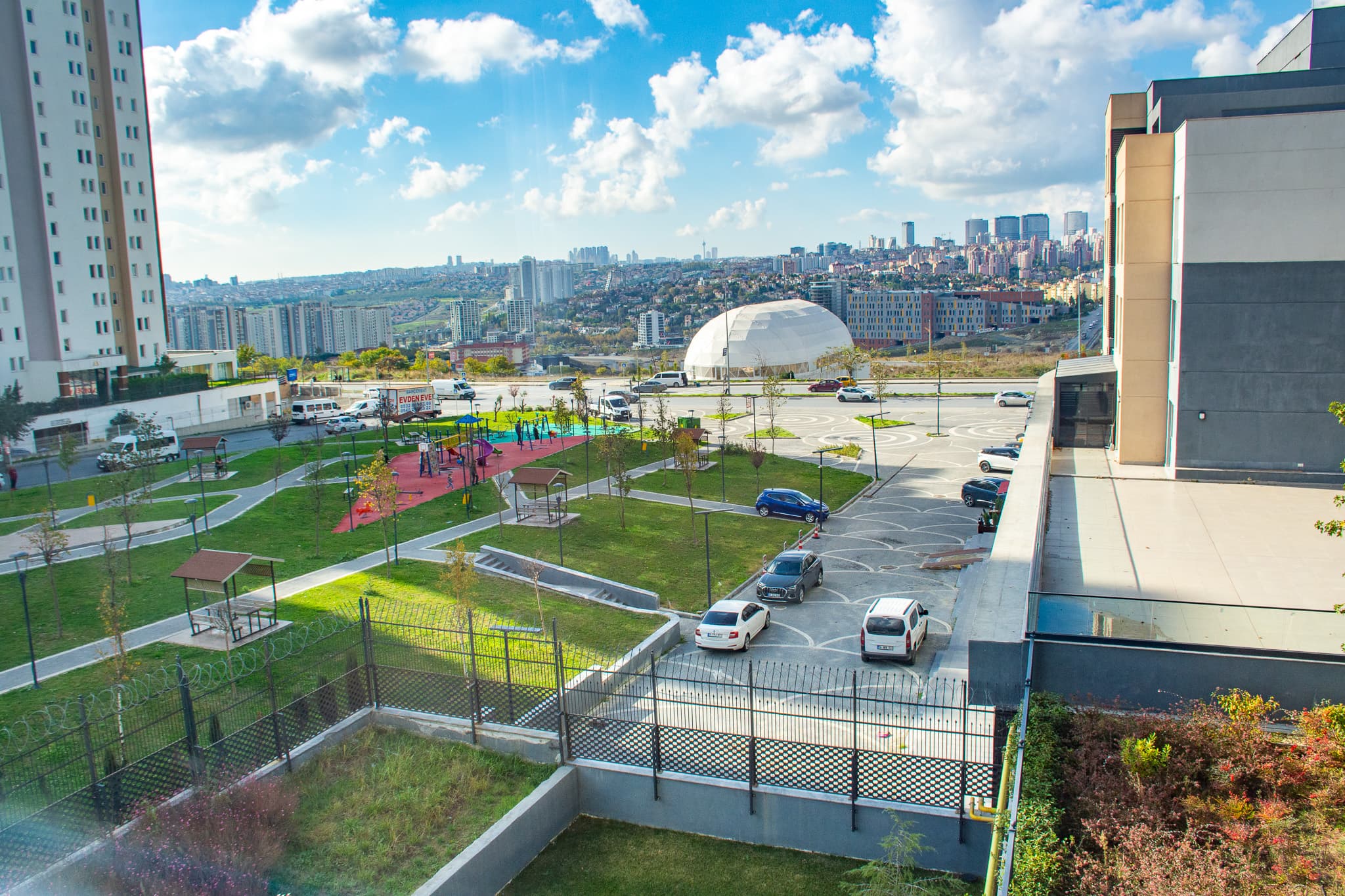 2-Bedroom Escape: Perfect for Families, furnished apartment in Avcılar, Istanbul — image 31