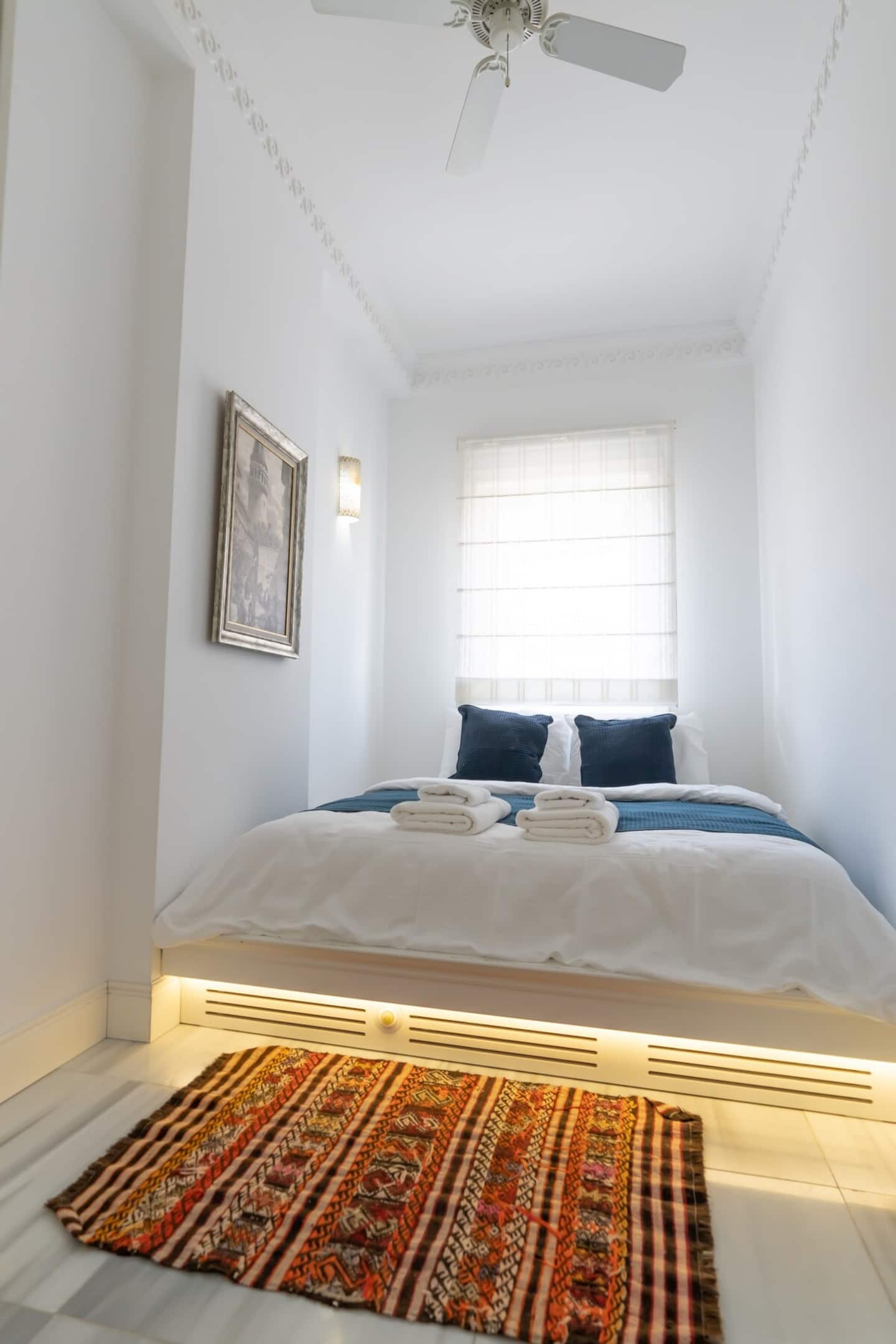 Designer 1-Bdr Apartment in Trendy Neighborhood, furnished apartment in Beyoğlu, Istanbul — image 9