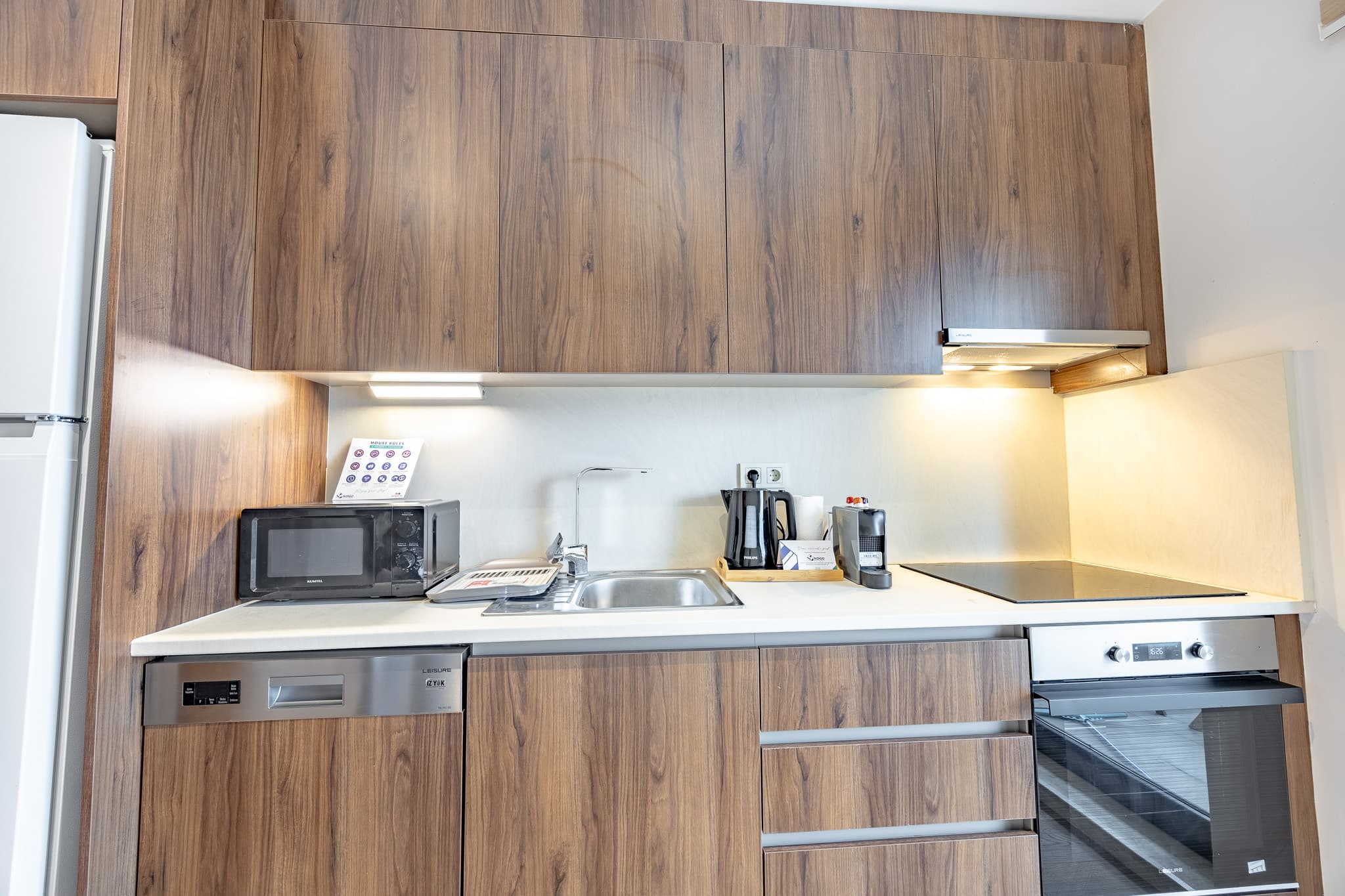 Modern 2BR  | City View, furnished apartment in Bağcılar, Istanbul — image 26