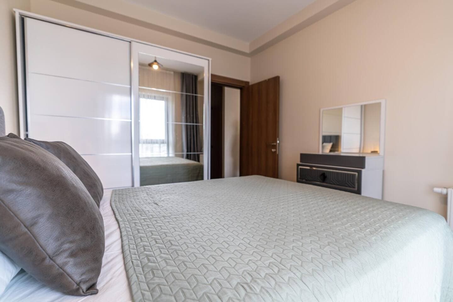 Peaceful and Private Escape: 1-Bedroom Apt, furnished apartment in Bağcılar, Istanbul — image 9