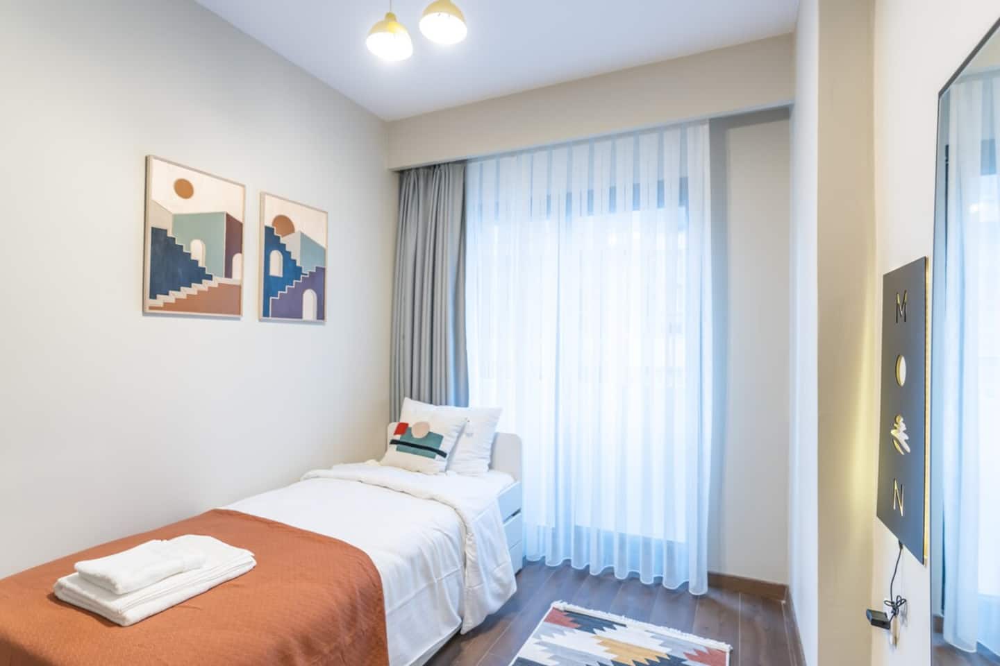 Modern & Fancy 2-Bedroom Apt with Nespresso, furnished apartment in Kağıthane, Istanbul — image 7