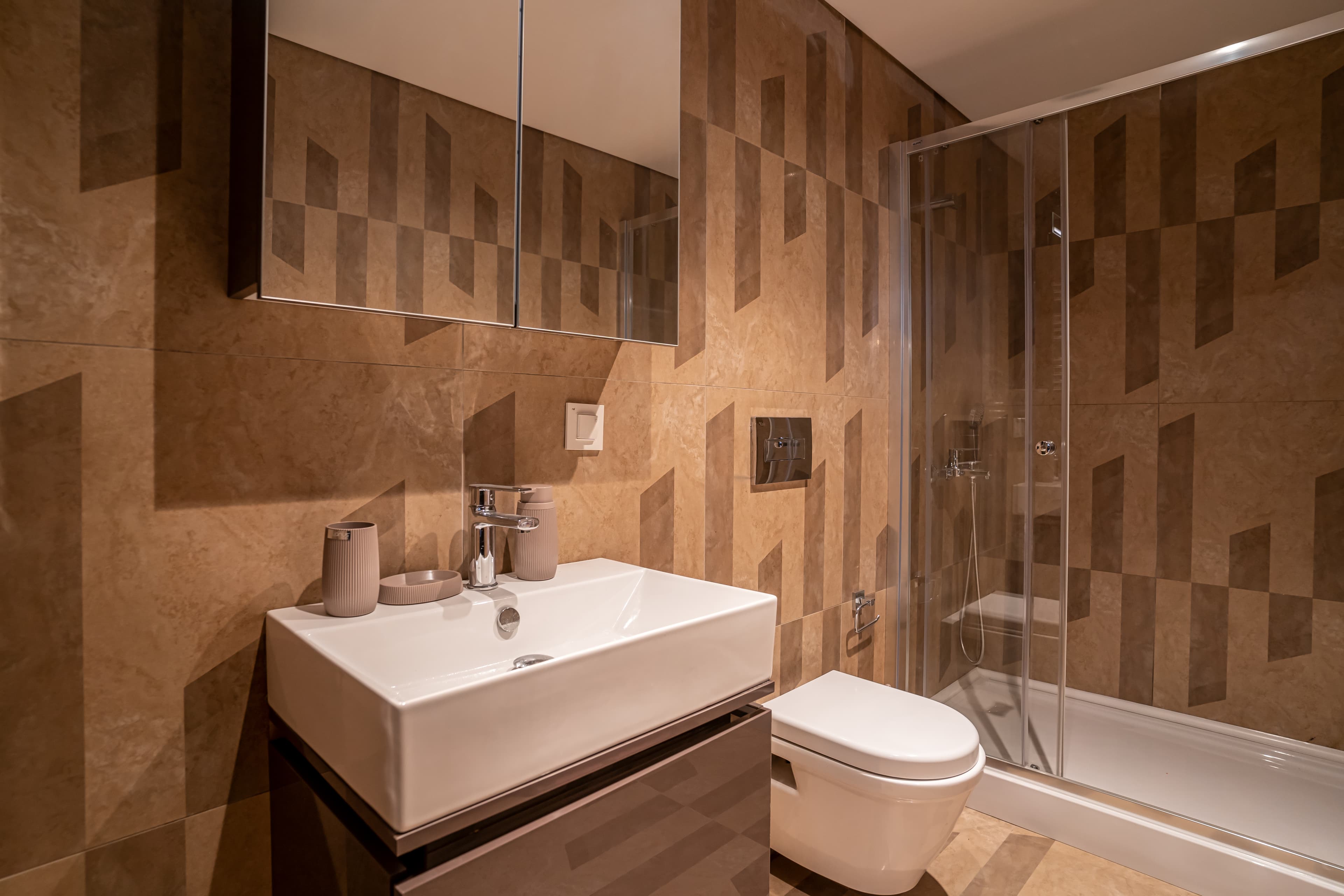 Cozy &  stylish apartment  2 bedr 2bath , furnished apartment in Bakırköy, Istanbul — image 4
