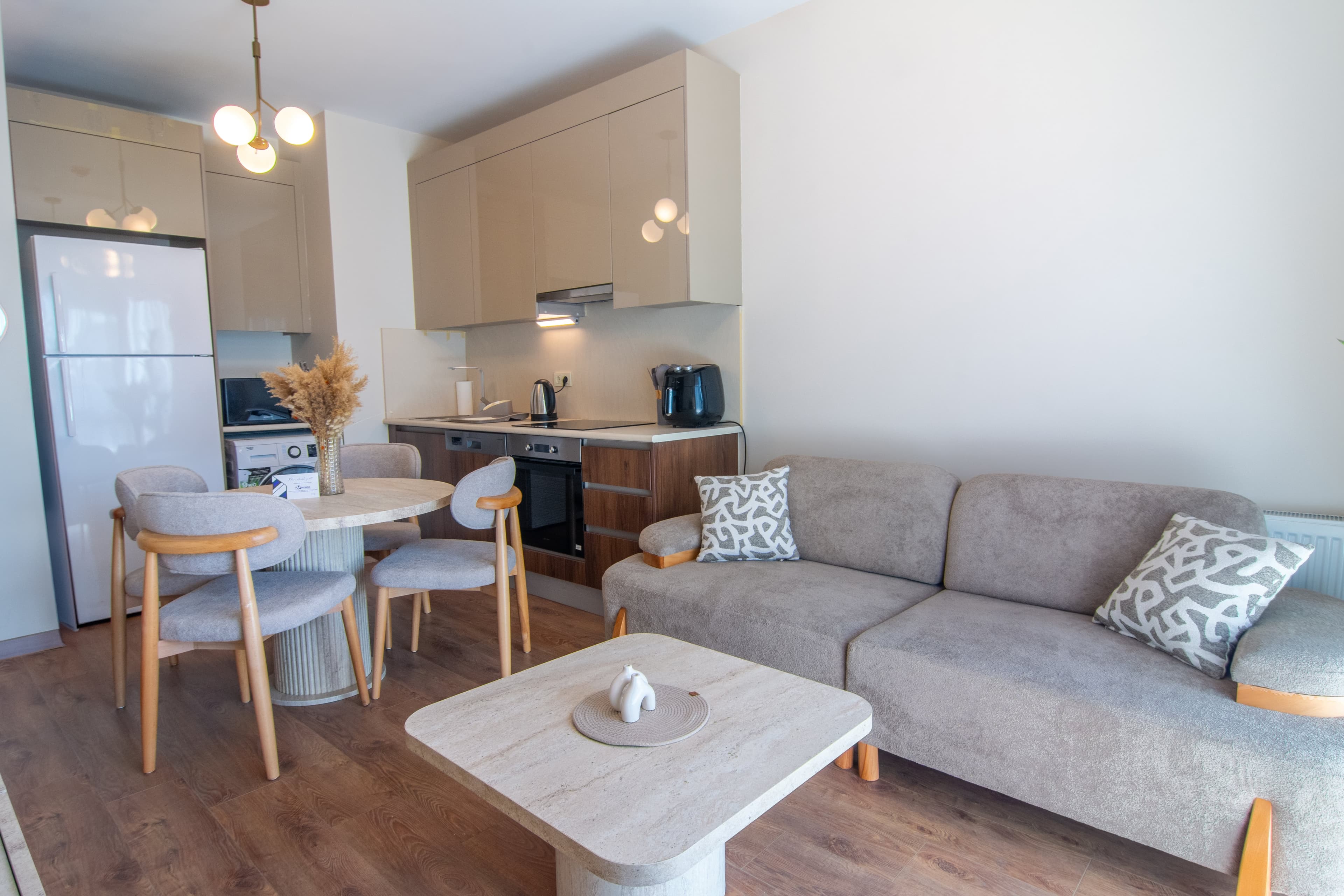 Peaceful & Private Escape: 1-Bdr Apt, furnished apartment in Bağcılar, Istanbul — image 3