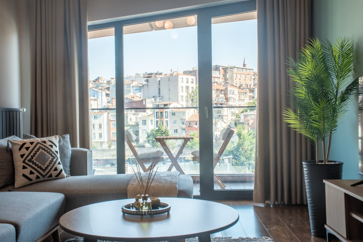 Family-Friendly Home with beautiful view , furnished apartment in Beyoğlu, Istanbul — image 7