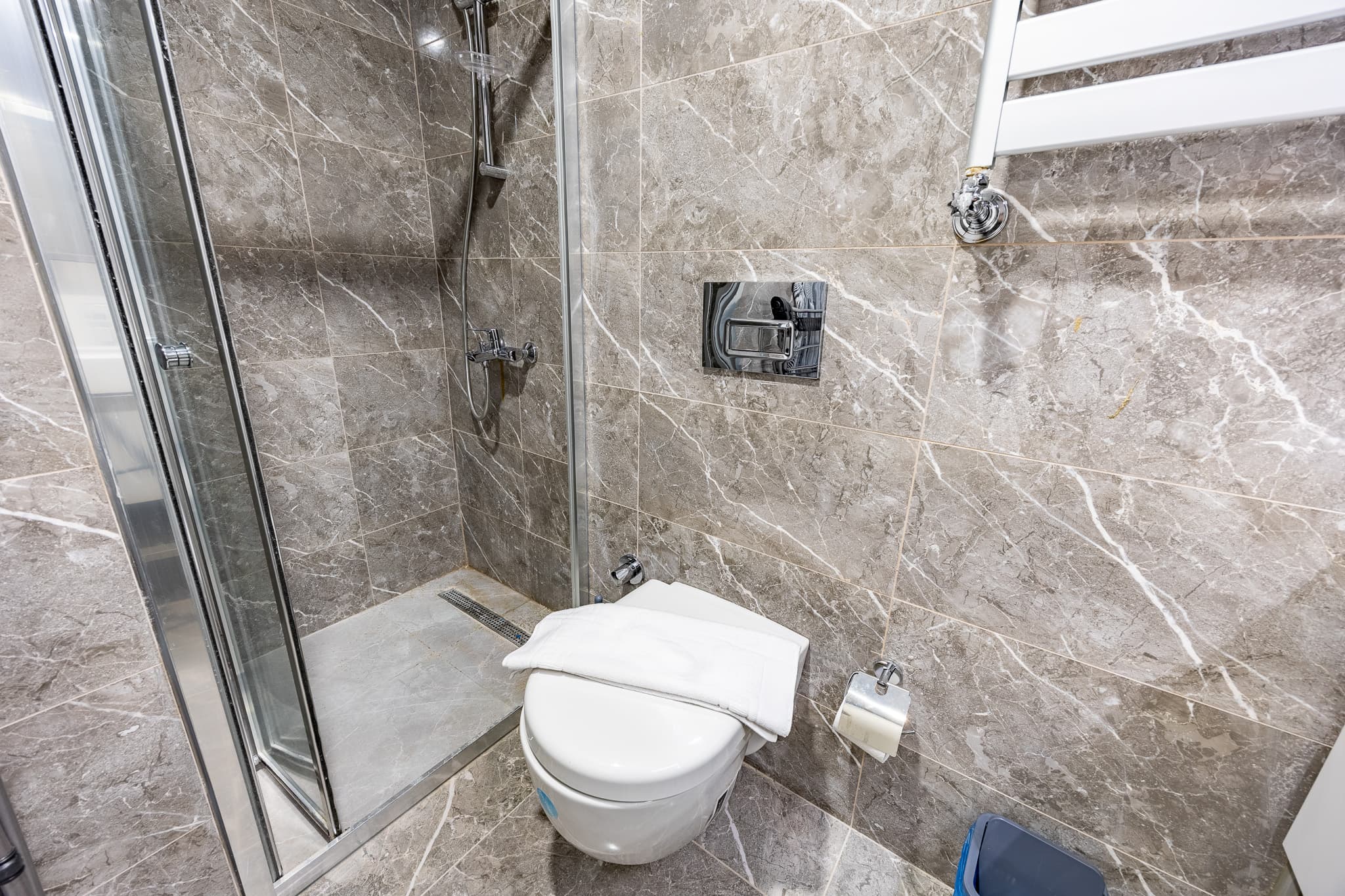Bright & Modern 2BR Apartment Perfect for Families, furnished apartment in Avcılar, Istanbul — image 25