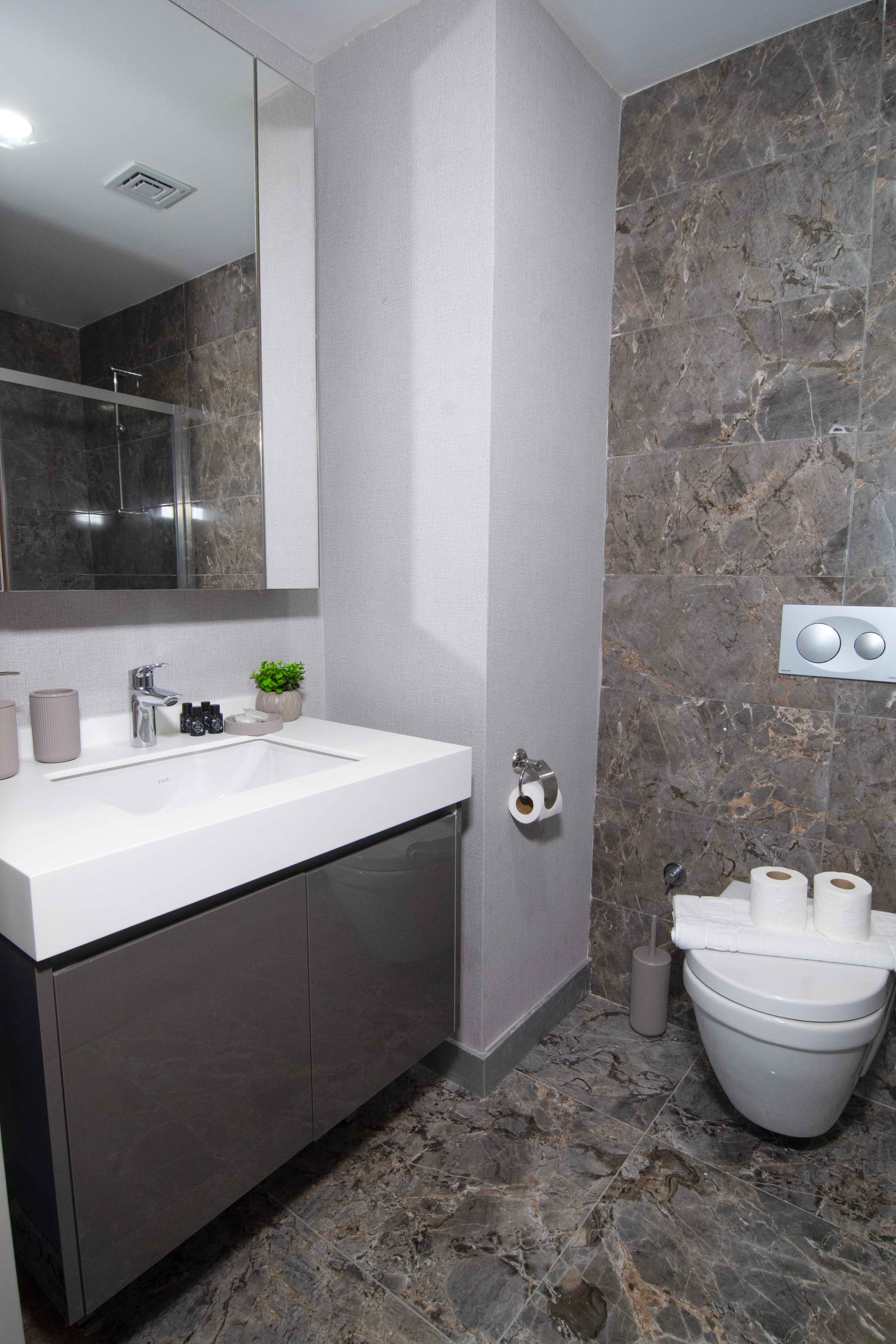 Stylish 2BR Apartment in a Peaceful Neighborhood, furnished apartment in Beylikdüzü, Istanbul — image 32