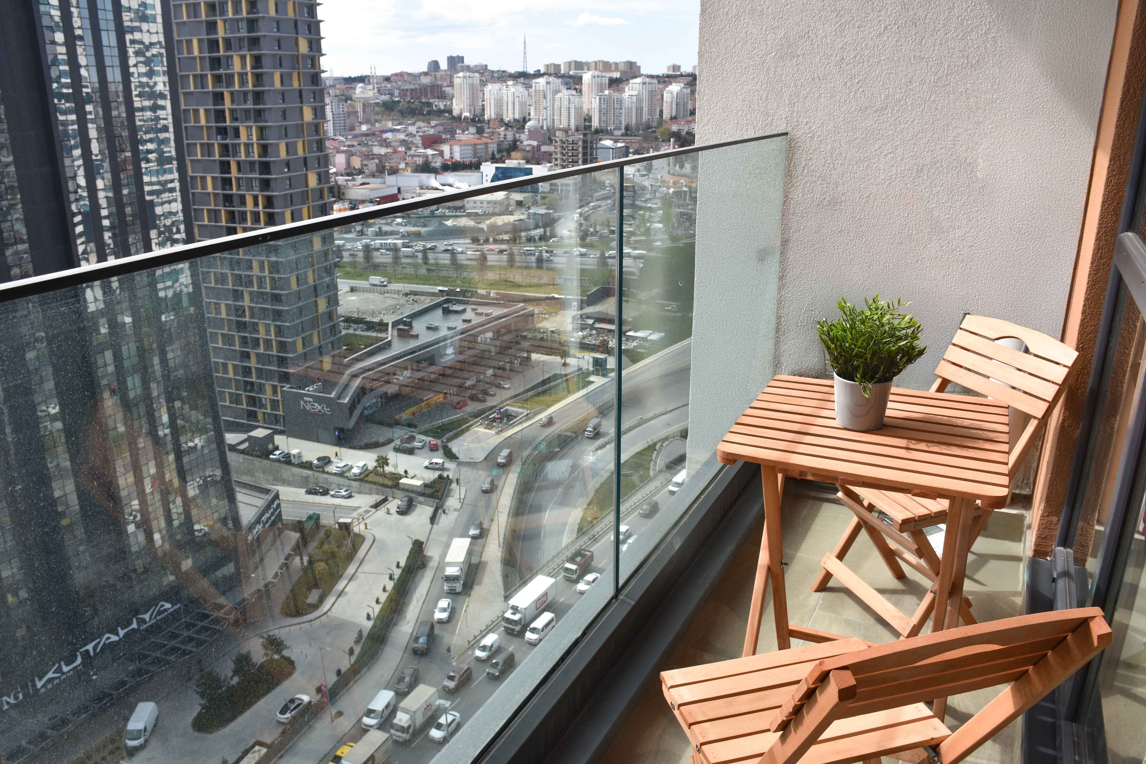  Cozy Stay 1-Bedroom Apartment, furnished apartment in Bağcılar, Istanbul — image 2