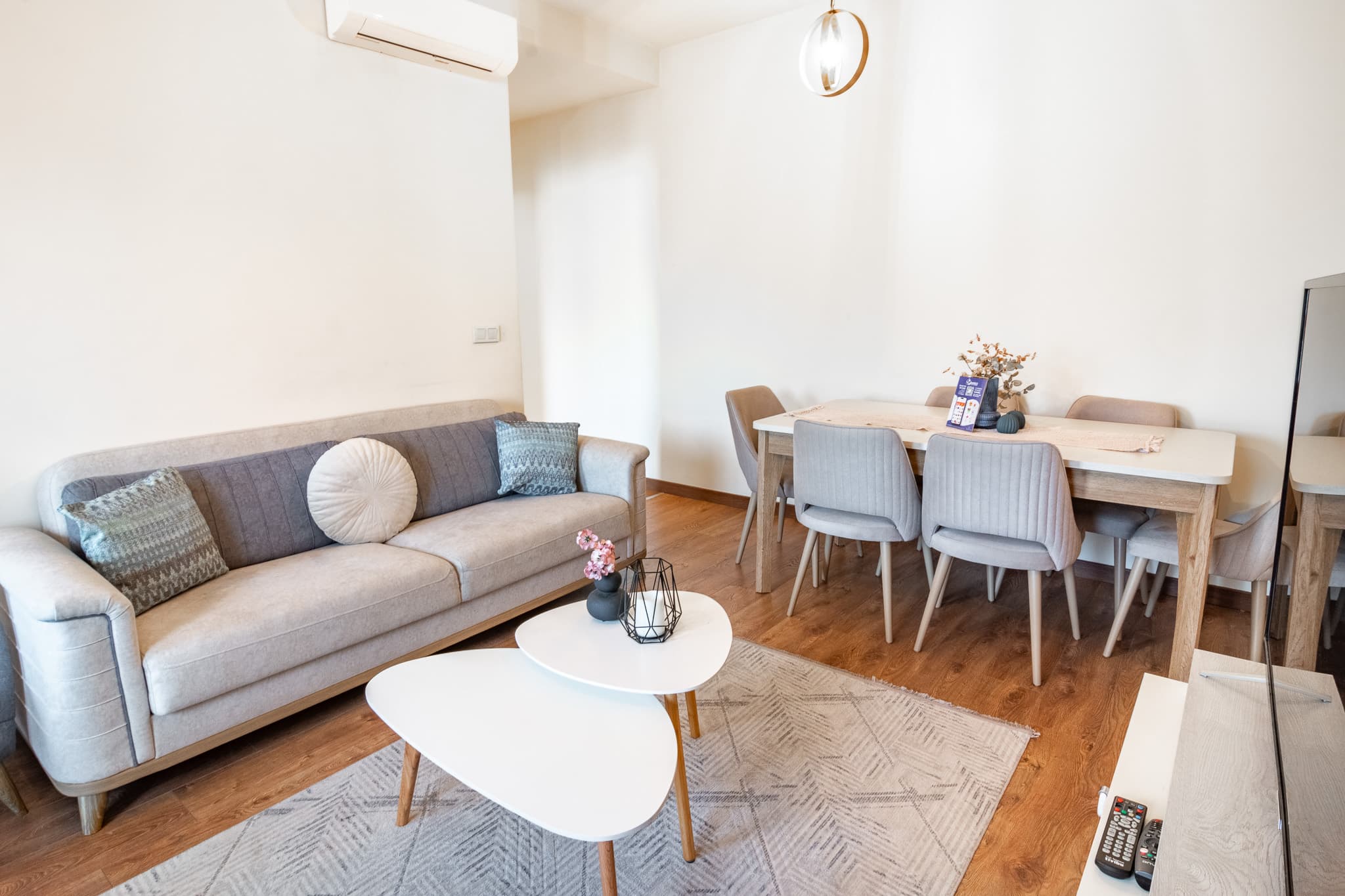 Modern 2BR City View Residence , furnished apartment in Bağcılar, Istanbul — image 2