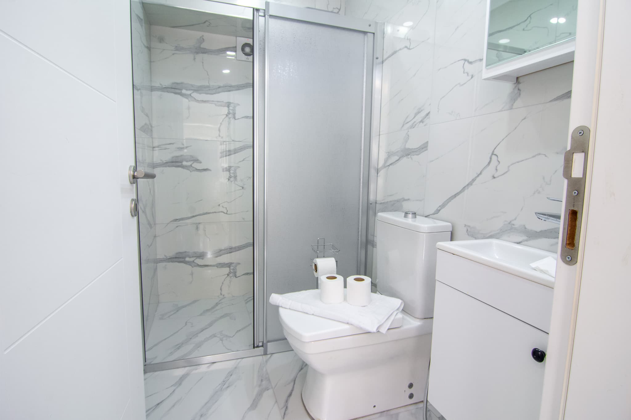 Cozy 2BR Home Apartment, furnished apartment in Beylikdüzü, Istanbul — image 15