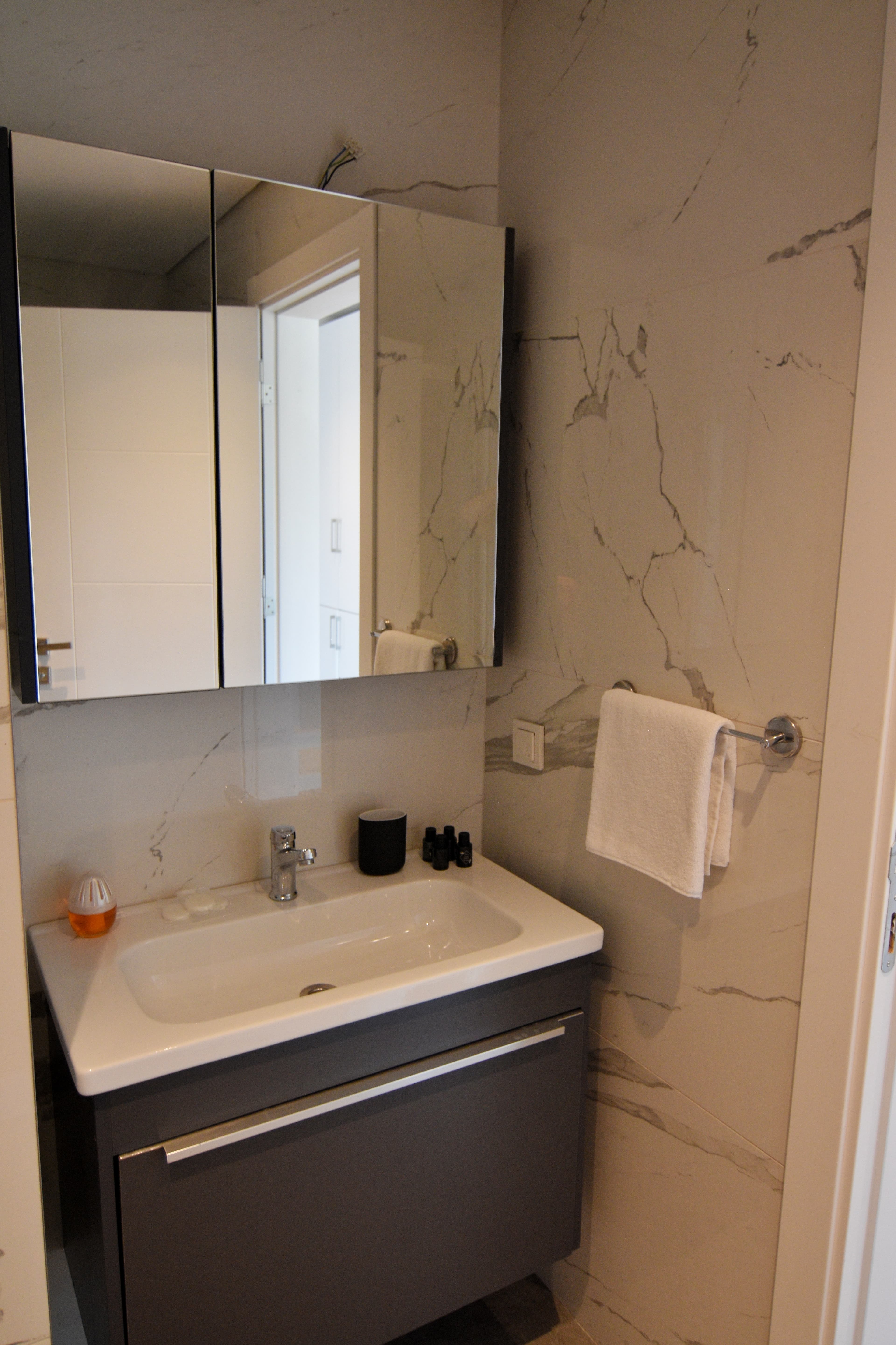 7th floor central 1-Bdr Apt  Wi-Fi/Pool/Gym, furnished apartment in Kağıthane, Istanbul — image 16