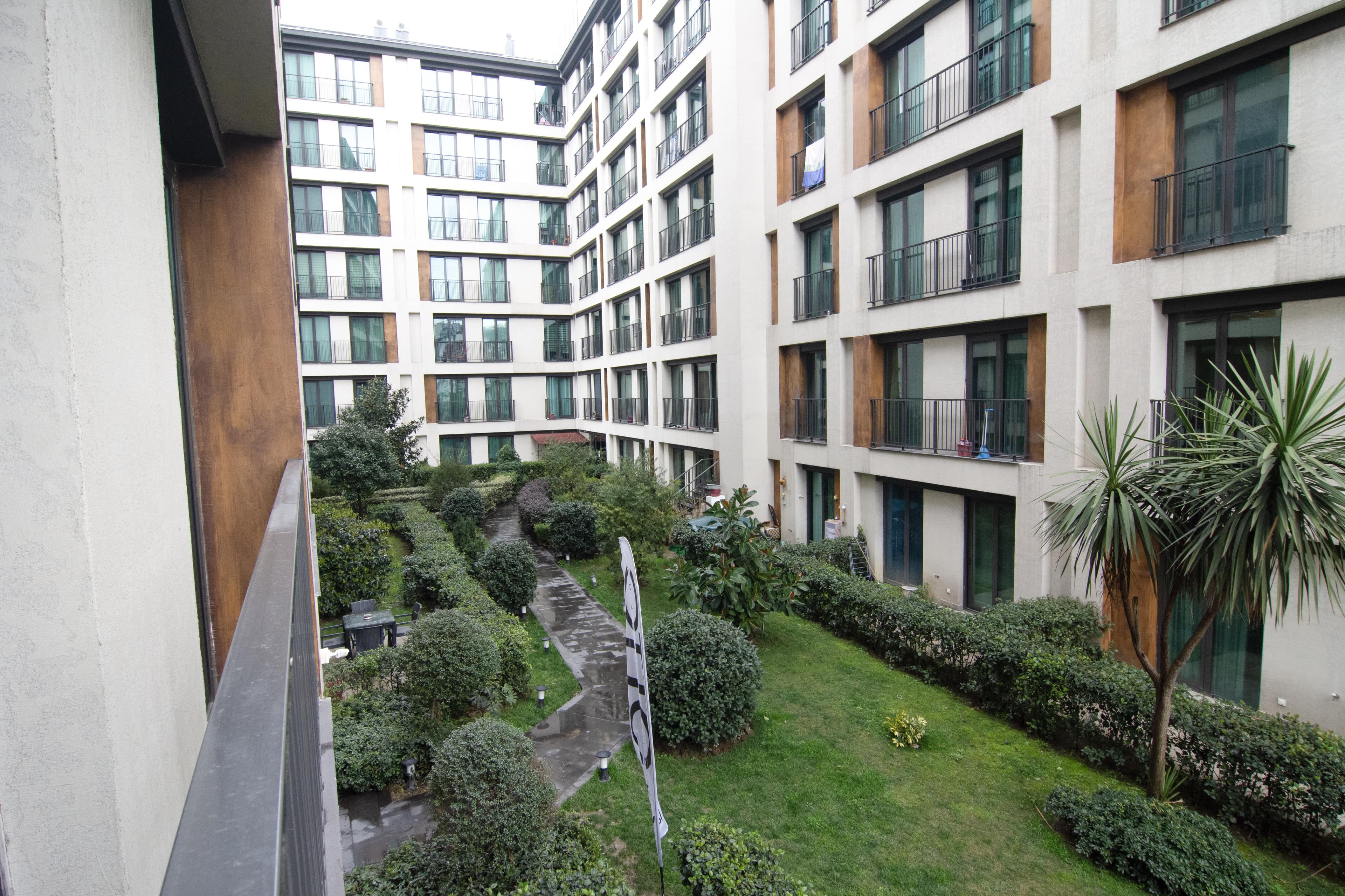 Modern & Cozy 1Bdr in Vibrant Beyoğlu, furnished apartment in Beyoğlu, Istanbul — image 25