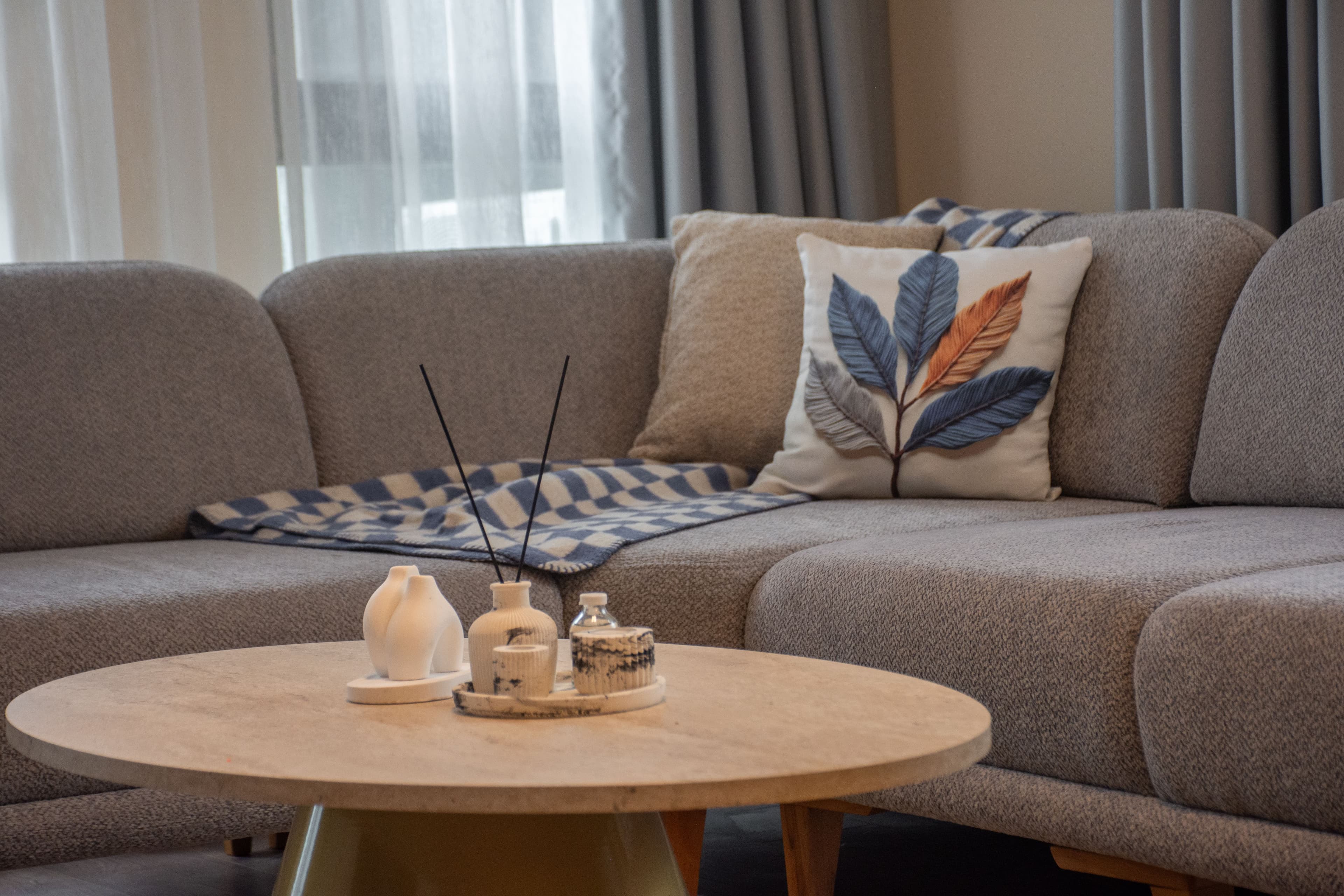 New Modern Apt 3bedrooms -2bathrooms- pool & gym , furnished apartment in Bağcılar, Istanbul — image 3