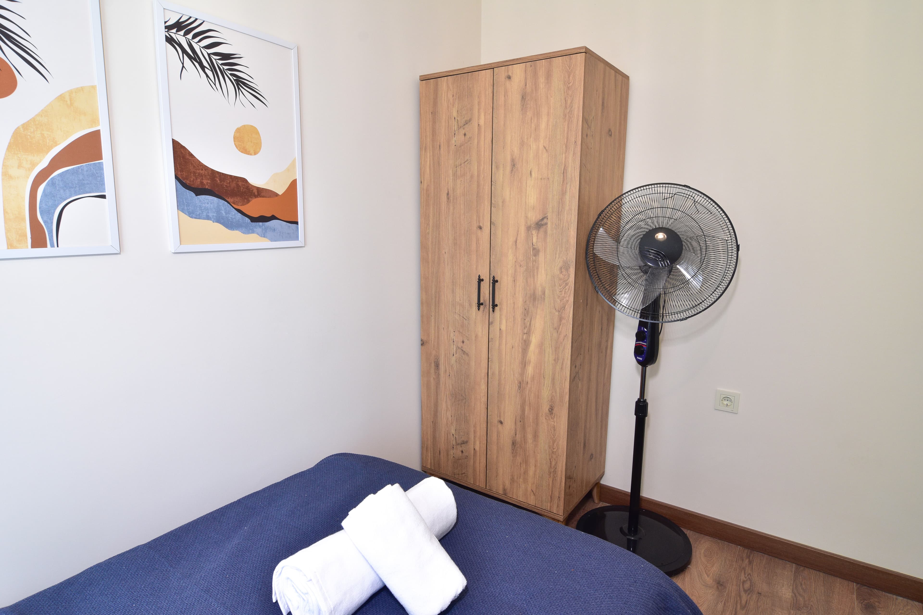 Spacious 2BR with Garden Family friendly , furnished apartment in Bağcılar, Istanbul — image 16