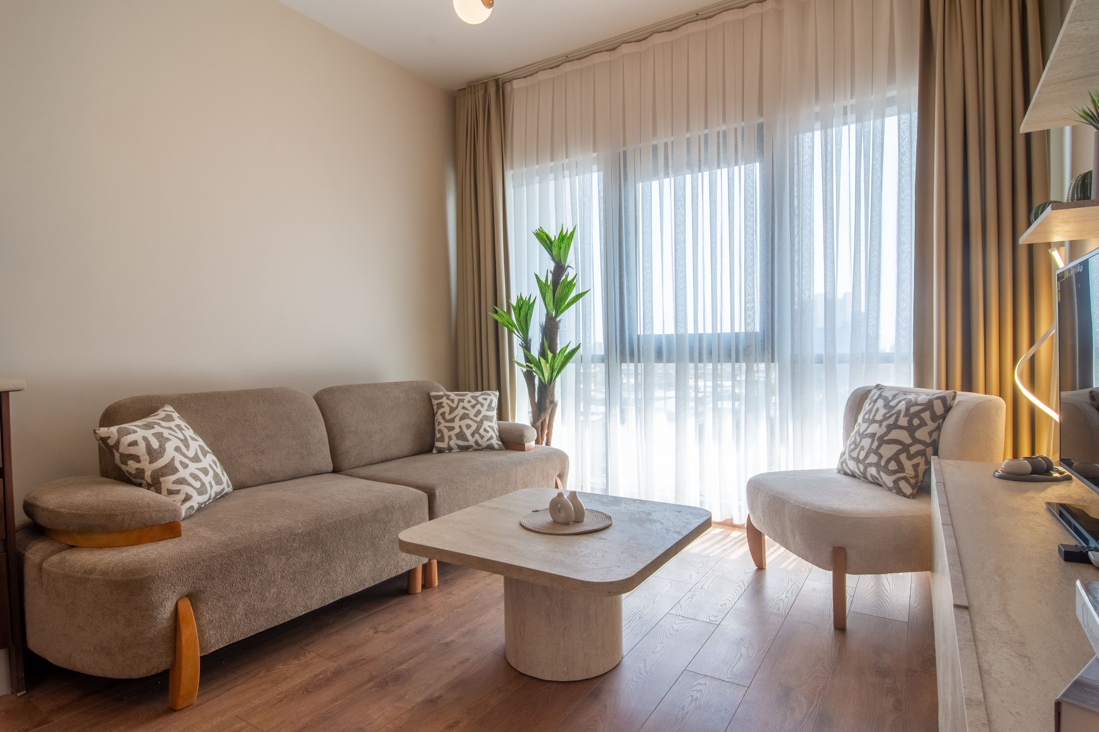 Peaceful & Private Escape: 1-Bdr Apt, furnished apartment in Bağcılar, Istanbul — image 2
