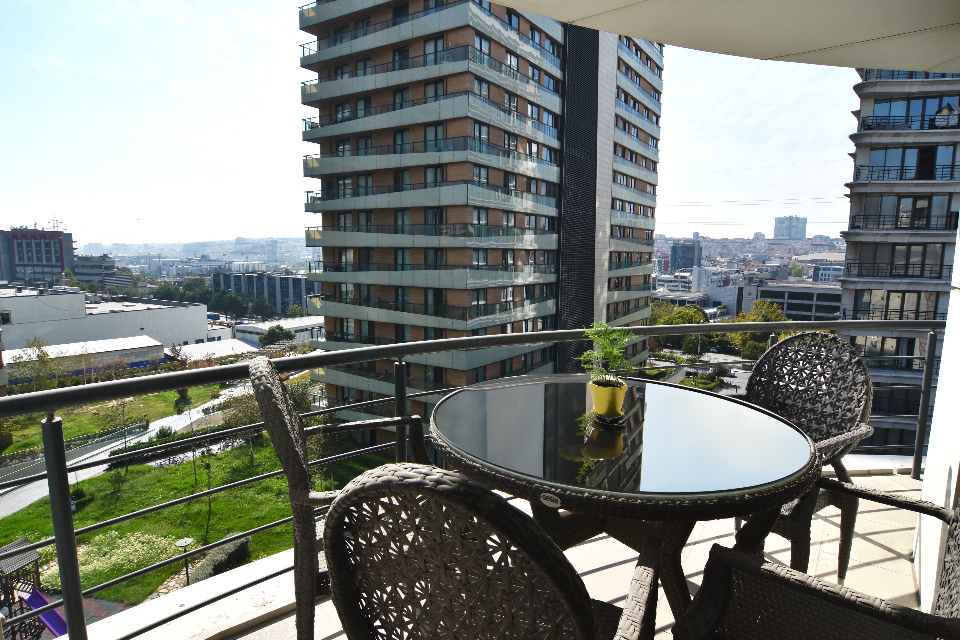 Stylish cozy 1 bedr apart & balcony, furnished apartment in Bağcılar, Istanbul — image 20