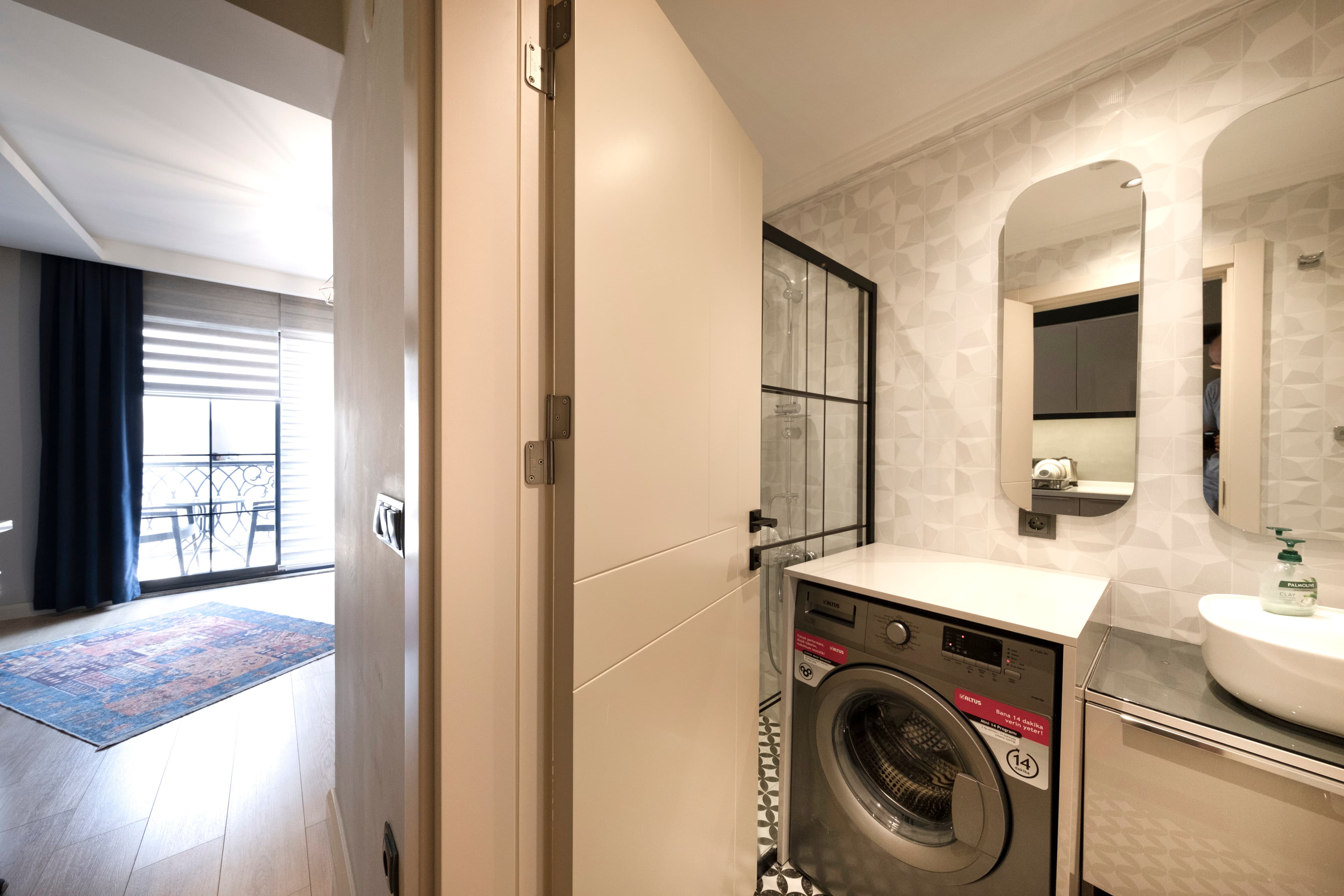 Charming stay in the heart of Fethiye near marina, furnished apartment in Fethiye, Istanbul — image 21