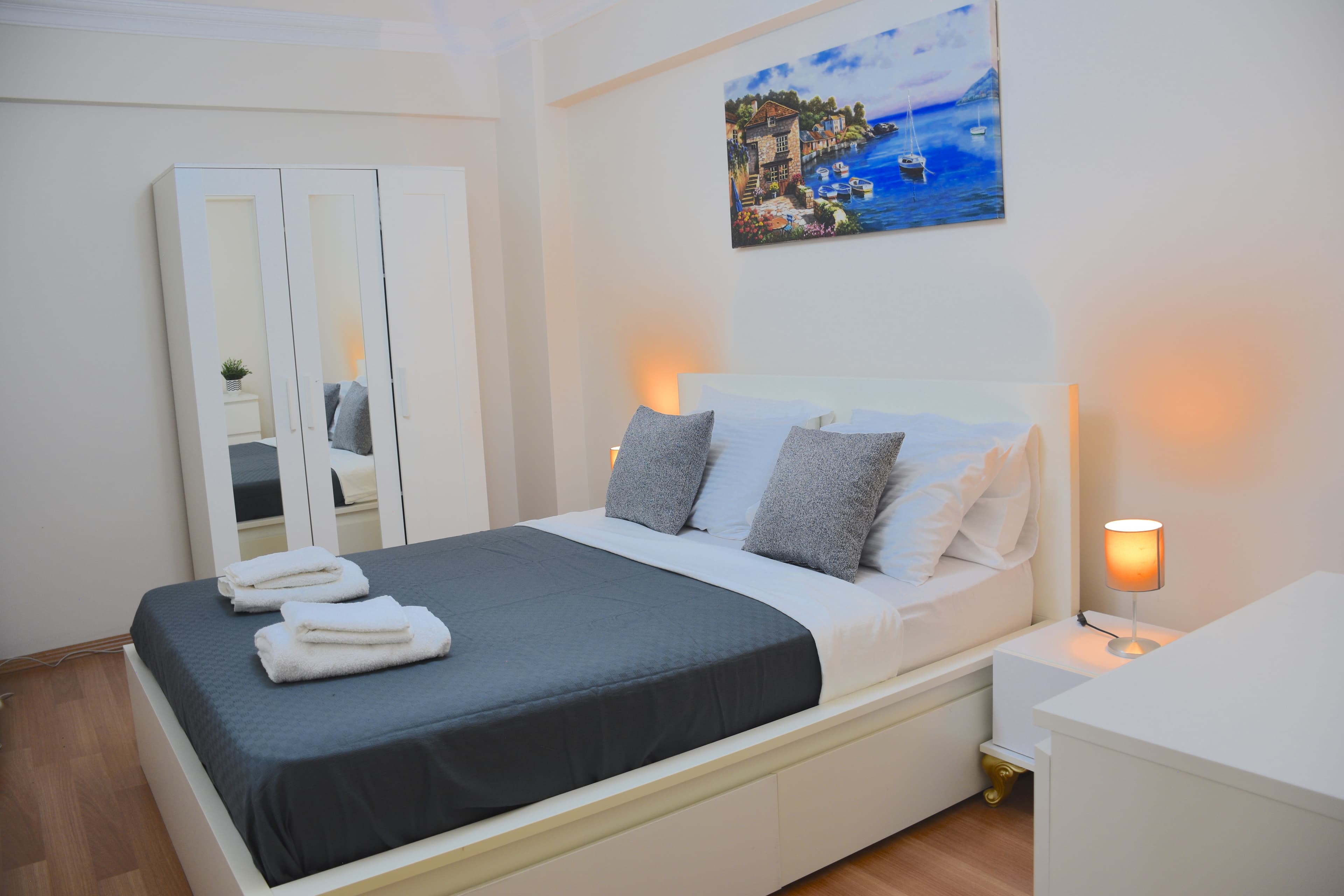 Cozy 3BR Retreat: Modern Comfort, furnished apartment in Avcılar, Istanbul