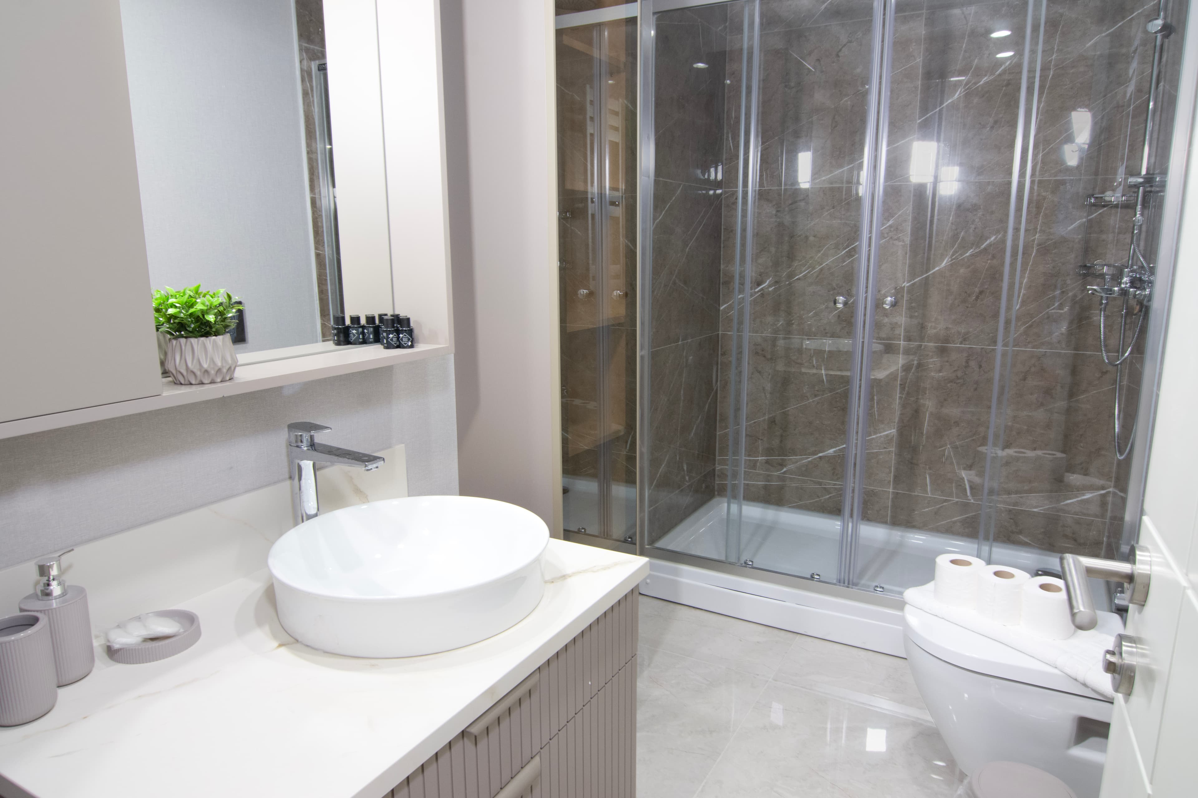 Family Home 2bedr with balcony, furnished apartment in Başakşehir, Istanbul — image 21