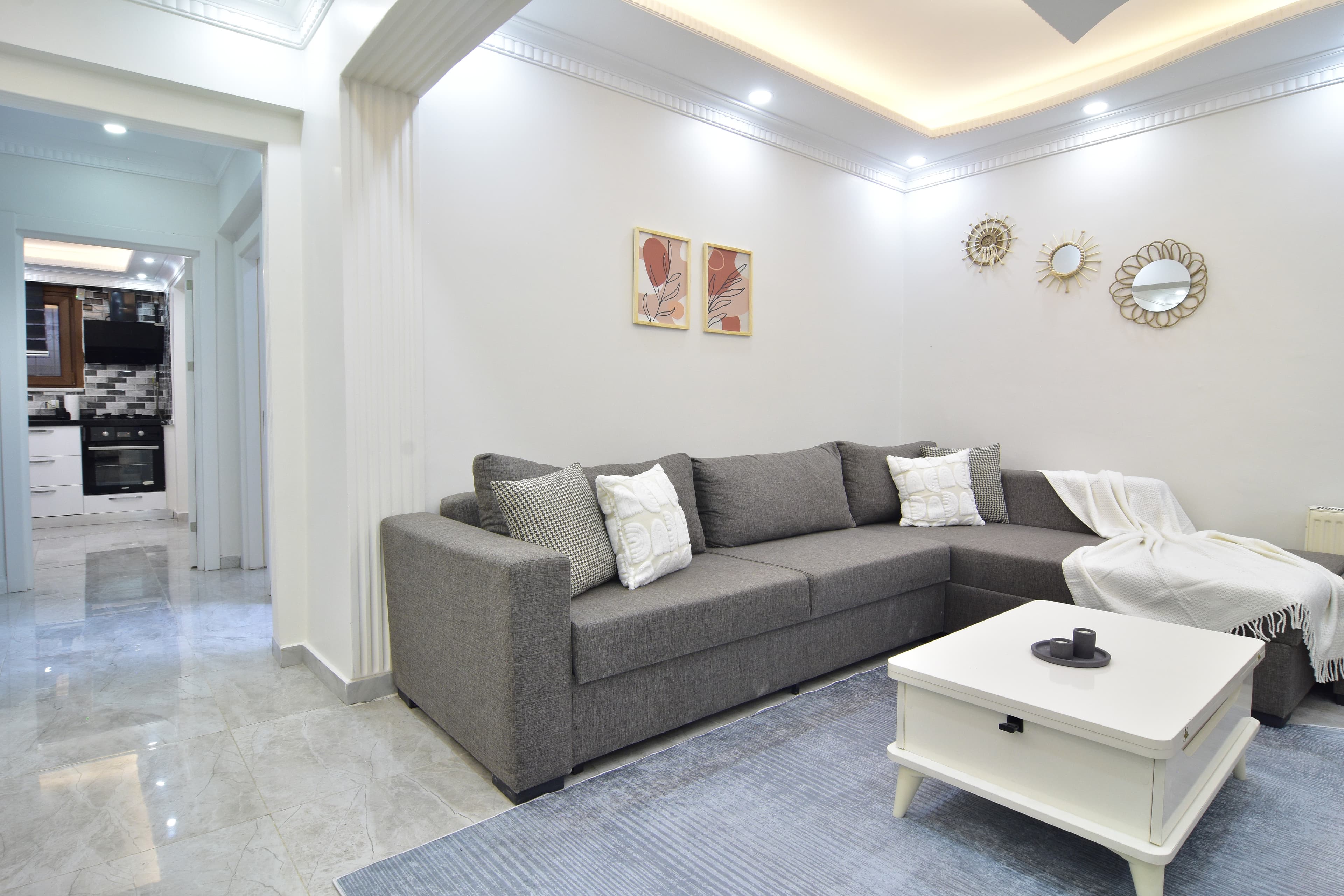 Bright 2BR Home with outdoor garden and  BBQ , furnished apartment in Beylikdüzü, Istanbul — image 4