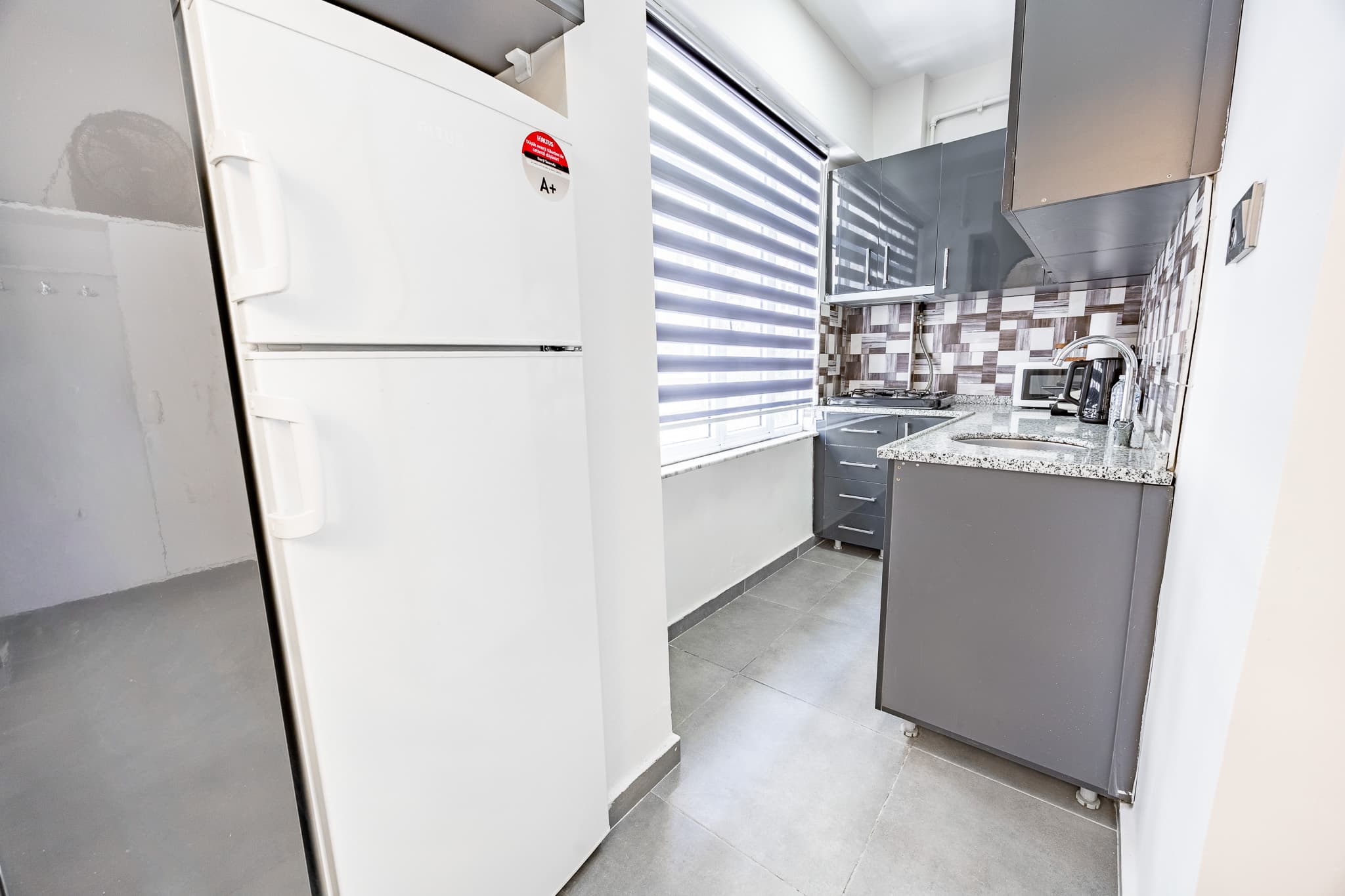 Modern Apartment In Fatih | Stay Near Old City, furnished apartment in Fatih, Istanbul — image 17